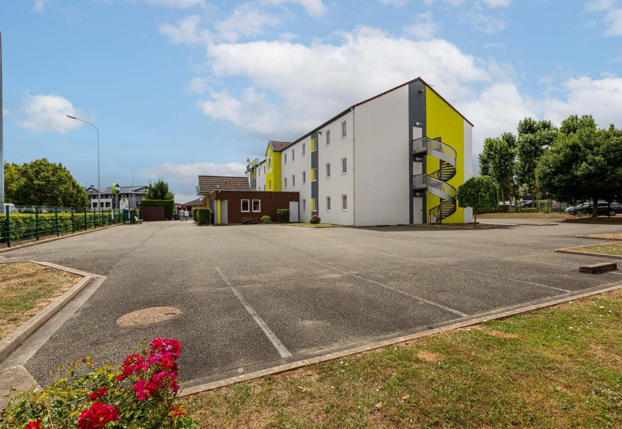 B&B Hotel Chartres Le Coudray Luaran gambar