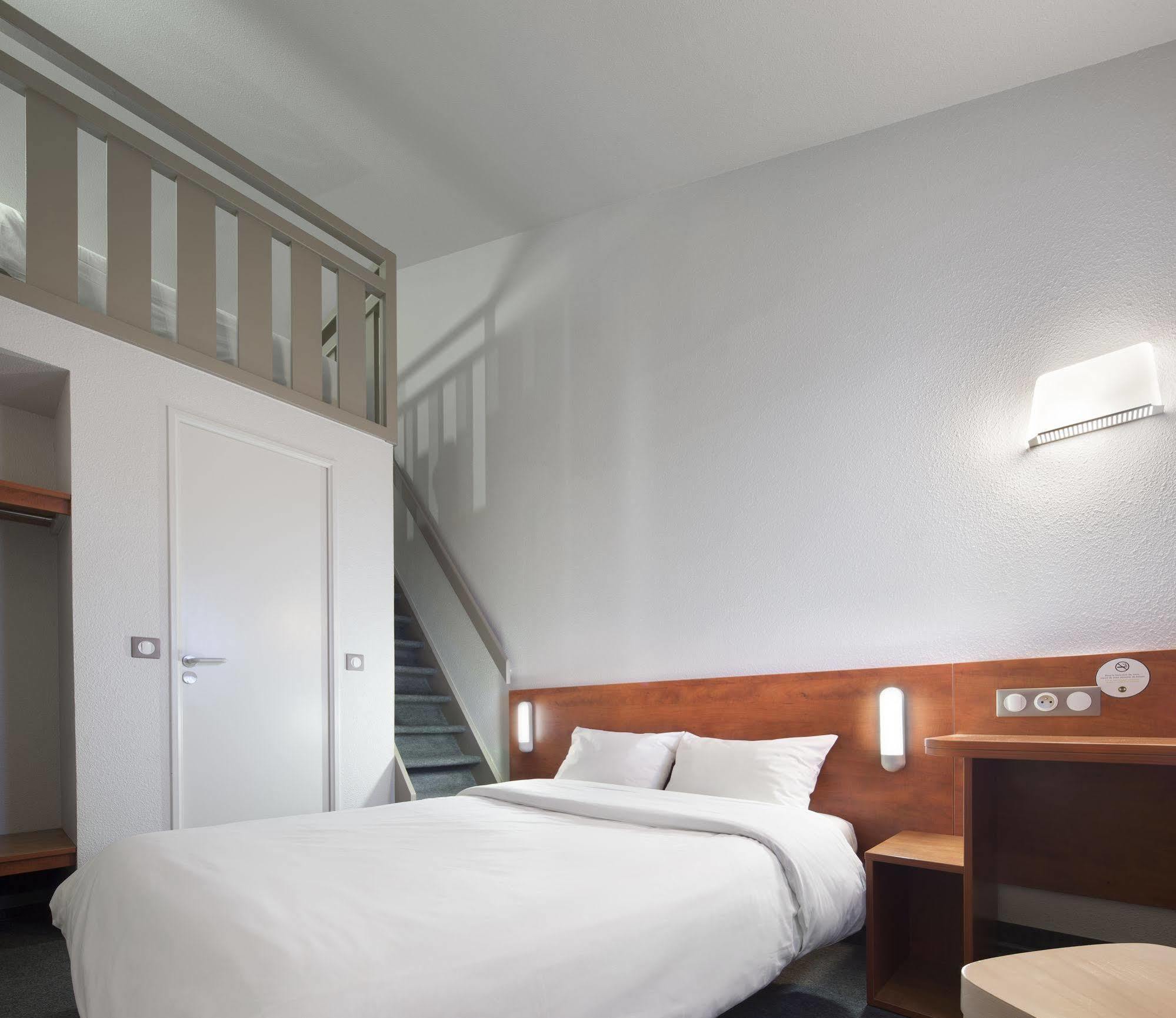 B&B Hotel Chartres Le Coudray Luaran gambar